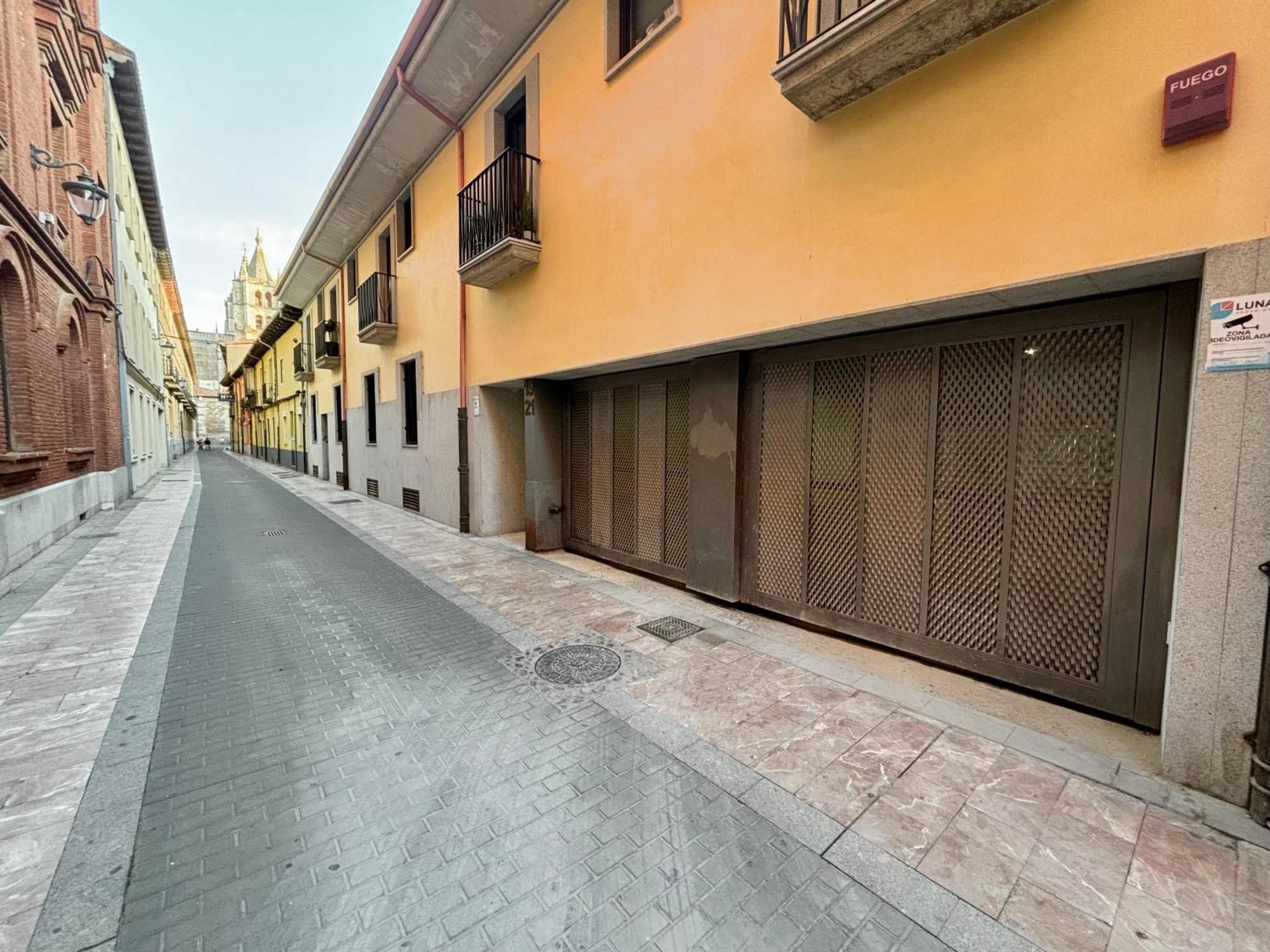 Suites La Catedral Leon Exterior photo